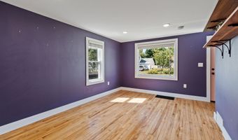 63 Birch Ct, Burlington, VT 05408