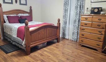 103 Collier Dr, Albertville, AL 35951