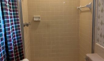 4027 DIX St, Anniston, AL 36201