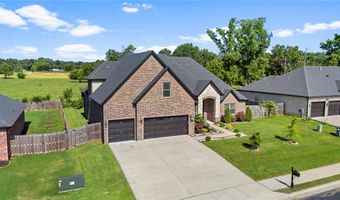 1010 Huntleigh Dr, Bentonville, AR 72713