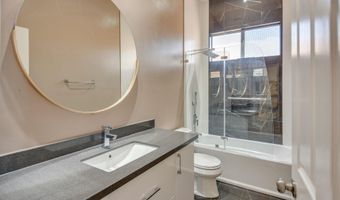 6911 W DEL RIO St, Chandler, AZ 85226