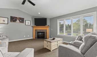 4807 N FUJI Dr, Appleton, WI 54913