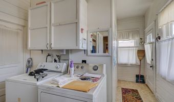 905 East Ave, Baxter Springs, KS 66713