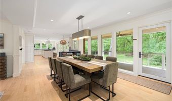 31 Wright Ln, Jamestown, RI 02835
