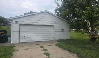 1311 6 St, Auburn, NE 68305
