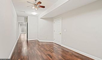 22918 N BROWN Sq, Ashburn, VA 20148
