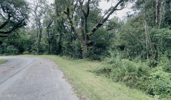 6603 Omaha St, Biloxi, MS 39532