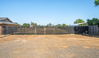 6679 Meadowlark Ln, Anderson, CA 96007