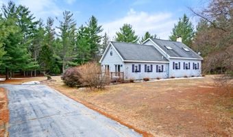 69 Twin View Dr, Carroll, NH 03595
