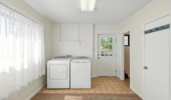 965 W BOSQUE Loop, Bosque Farms, NM 87068