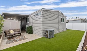 7226 San Bartolo St 204, Carlsbad, CA 92011