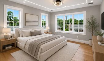 37 Beverly Dr, Albertson, NY 11507