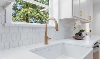 251 Jessie Jones Dr, Benton, LA 71006