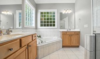 104 Vatersay Dr, Apex, NC 27502