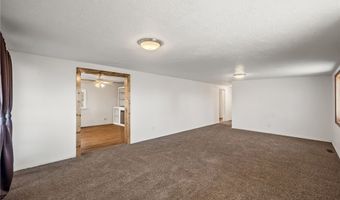 811 Safari Dr, Bullhead City, AZ 86442