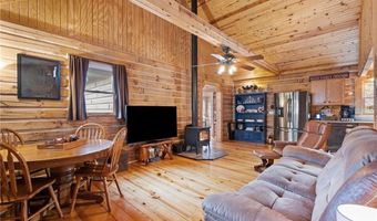 10563 Deer Dr, Birdseye, IN 47513