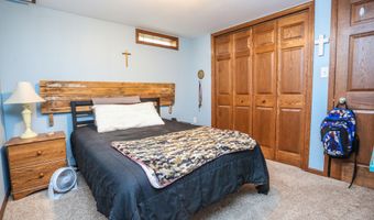 1224 N Penn St, Aberdeen, SD 57401