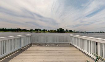 9 Parkview Ave, Beverly, MA 01915