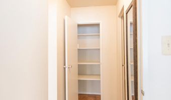 1210 N TAFT St 201, Arlington, VA 22201
