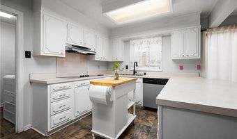 1633 FULTON Dr, Alexandria, LA 71301
