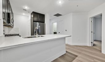 59 E Agate Ave 406, Las Vegas, NV 89123