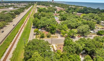 193 Saint George Ave, Biloxi, MS 39530