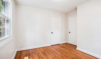 6200 VERNE St, Bethesda, MD 20817