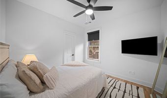 12175 Lost Oak Dr, Bentonville, AR 72712