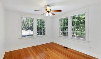 5607 PRYTANIA St E, New Orleans, LA 70115