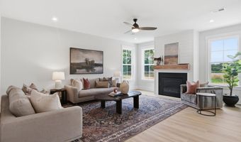 325 Oak Meadow Ln, Angier, NC 27501