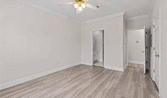 1500 BRIGHTSIDE Dr B8, Baton Rouge, LA 70820