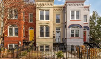 1033 5TH St NE A, Washington, DC 20002