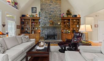 281 Hightower Lake Trail Trl, Ball Ground, GA 30107