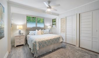 545 Ka Awakea Pl, Kailua, HI 96734