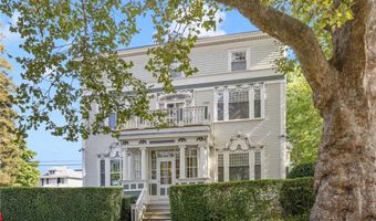 20 Berkeley Ave 2, Newport, RI 02840