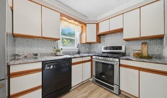 55 Burnham Rd, Billerica, MA 01862