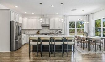 6531 MAYPORT Dr, Apollo Beach, FL 33572