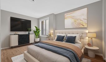 86 W 33RD St 211, Bayonne, NJ 07002