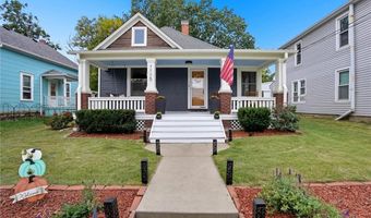 1115 7th St, Baldwin City, KS 66006