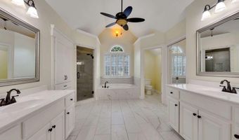 5035 Towne Lk, Woodstock, GA 30189