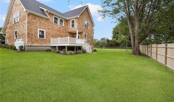 55 Dolphin Ave, Jamestown, RI 02835