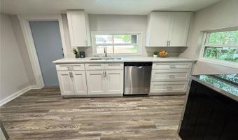 620 OAK St, Auburndale, FL 33823