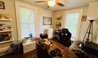725 S Lincoln St, Aberdeen, SD 57401