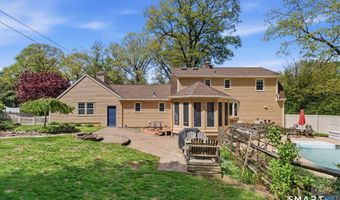 79 Buckboard Ln, Bristol, CT 06010
