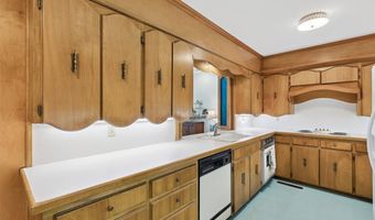 110 Acker Dr, Ada, OK 74820
