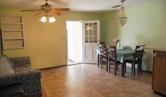 16 Apalachee St, Apalachicola, FL 32320