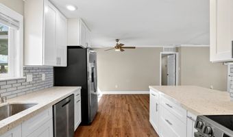 5210 Dino Dr, Anderson, CA 96007
