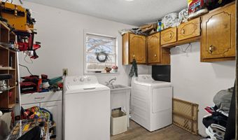 121 Mahan Rd, Albertville, AL 35950