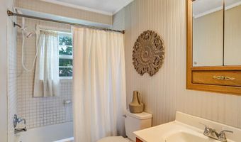 6013 SHAFFER Dr, Alexandria, VA 22310