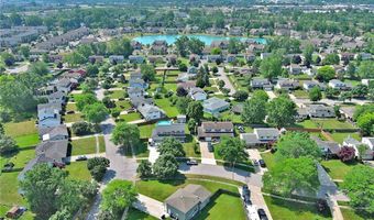 58 Dalewood Dr, Amherst, NY 14228